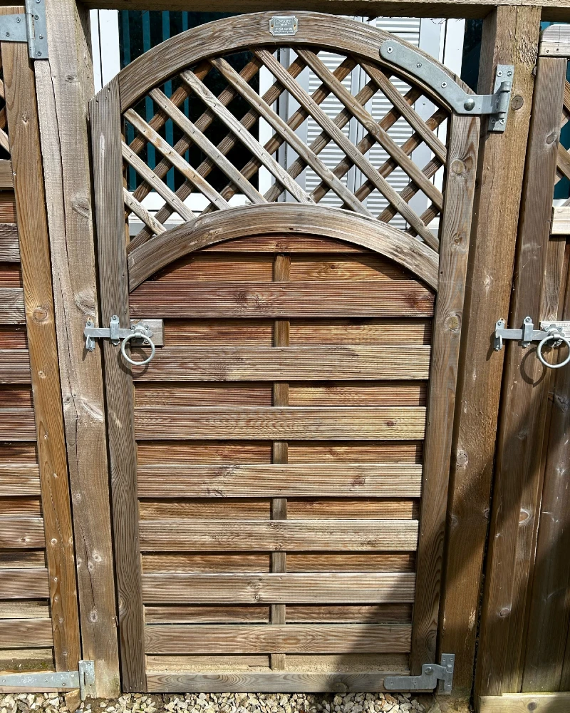Arched Lattice Topped Garden Gate Ex Display