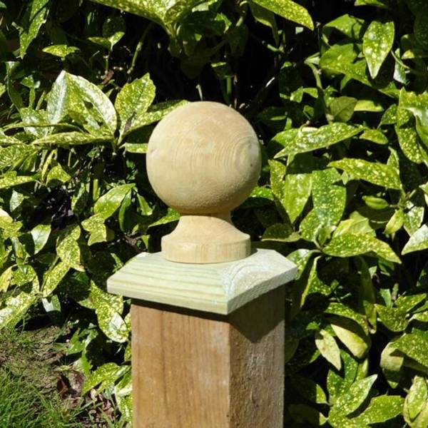 Post top pedestal wooden ball