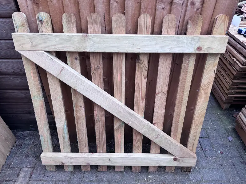 29 Palisade Round Top Garden Gate 1120mm Wide x 1125mm High Clearance