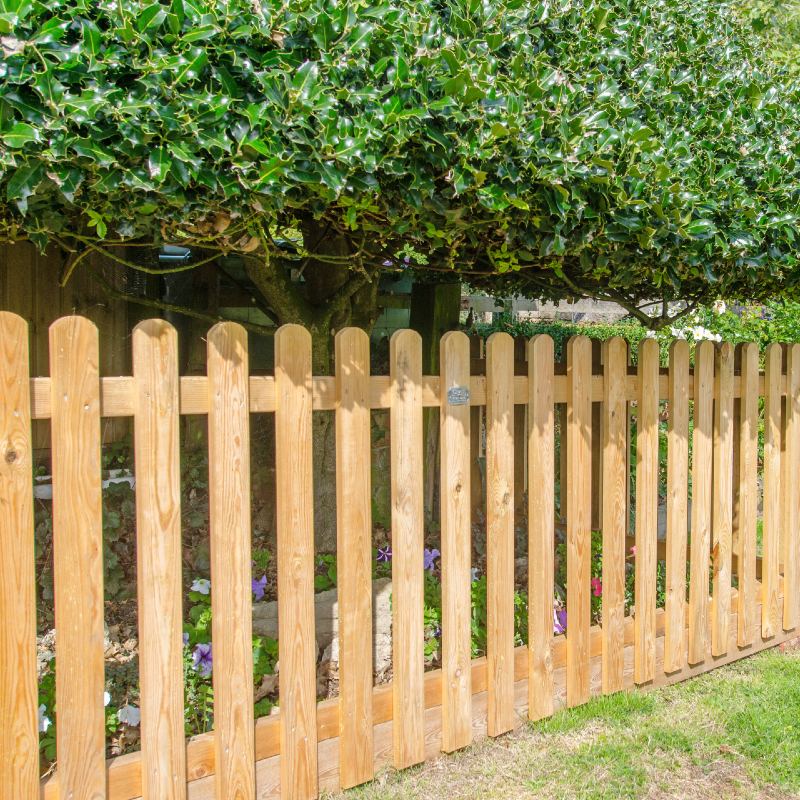 Palisdae Picket Fence Panel Round Top