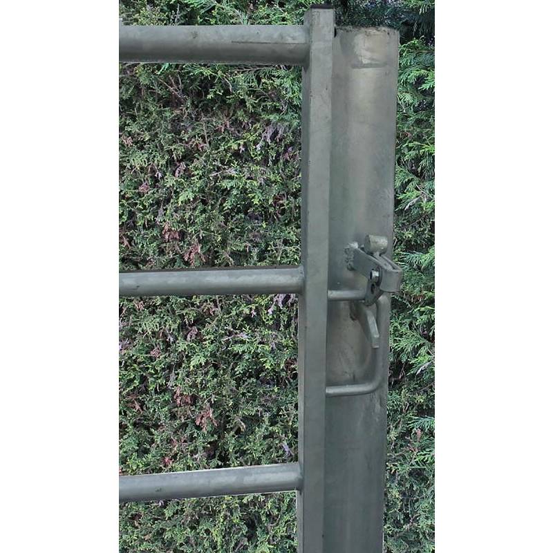 Metal D   Latch Gate Post