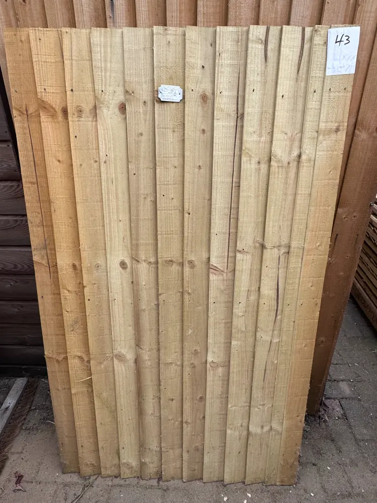 43 Value featheredge Garden Gate 00mm Wide x 1497mm High Clearance 