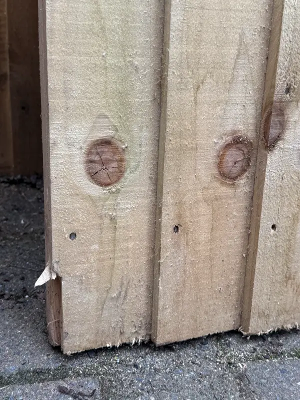 01 Chart Featheredge Garden Gate 960mm Wide x 1980mm High Clearance