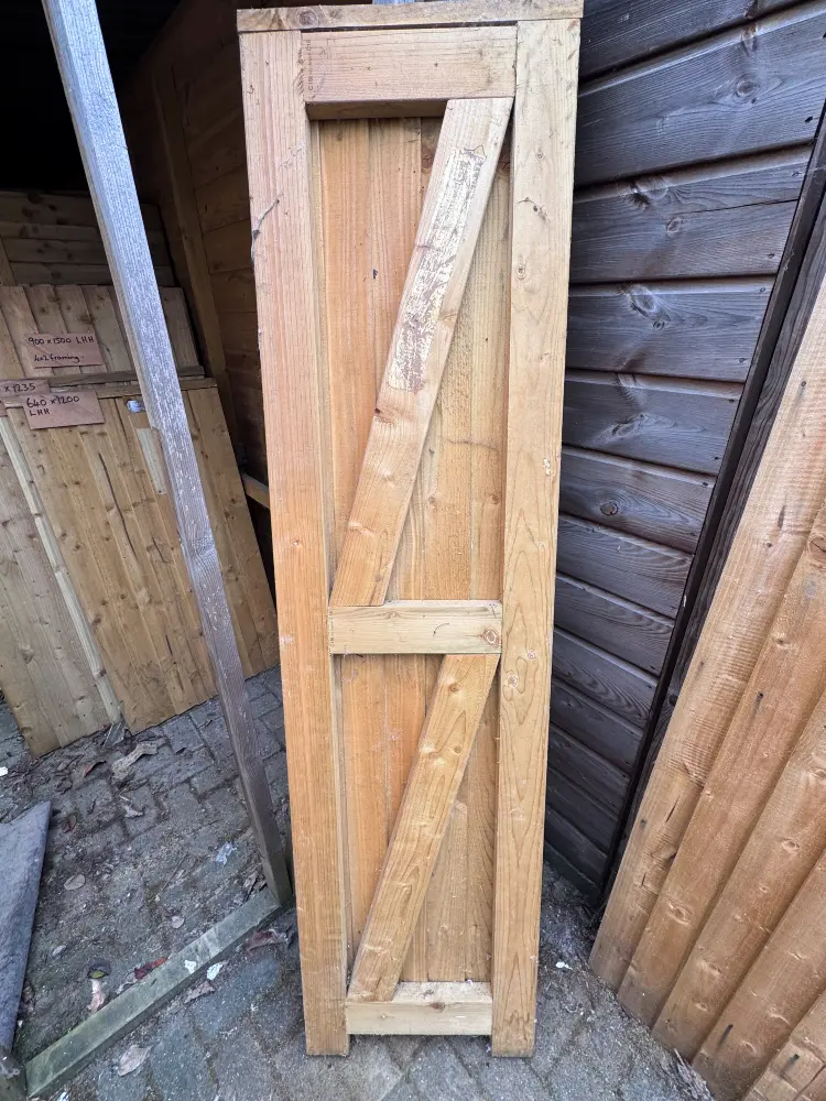18 Chart Featheredge Garden Gate 475mm Wide x 1833mm High Clearance 