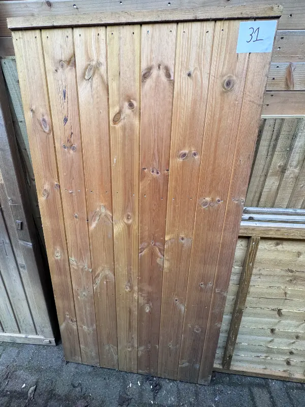 31 Chart Shiplap Single Sided Fence Panel  860mm Wide x 1650mm High Clearance