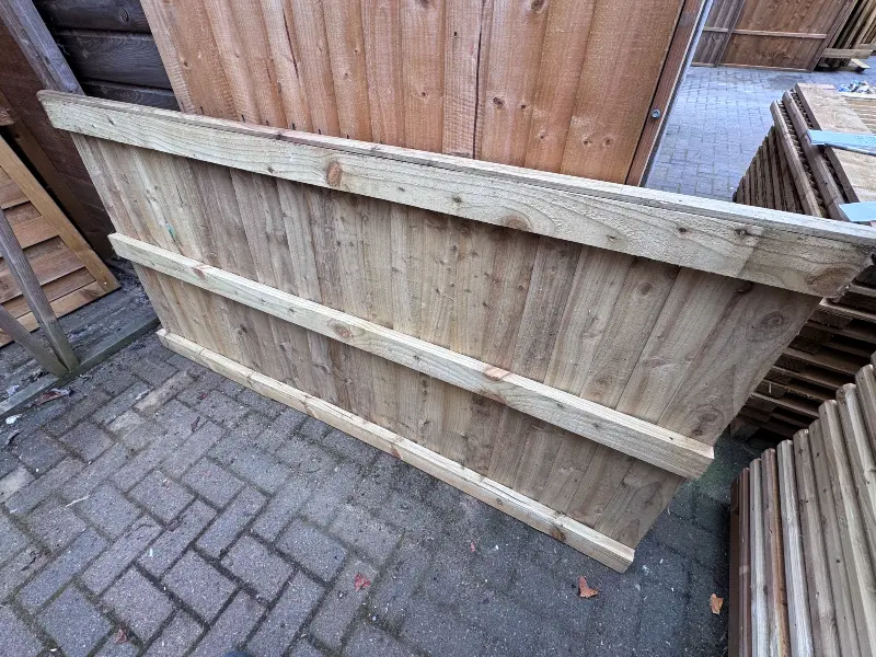 13 Featheredge Close Boarded Fence Panel 1828mm Wide x 915mm High Clearance